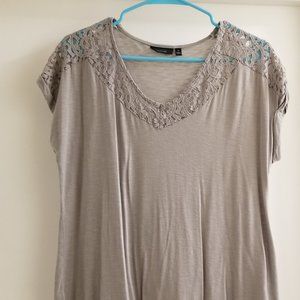 Apt. 9 Women's Taupe Top with Lace